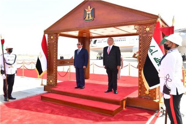 الرئيس السيسي في قمة بغداد
