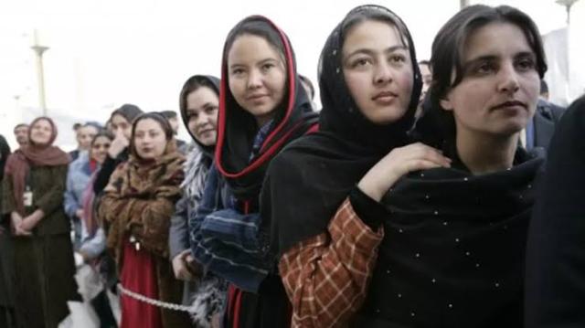 المرأة تحت حكم طالبان