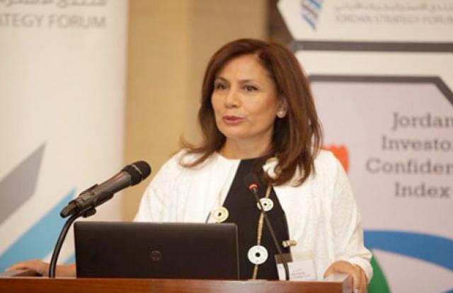 وزيرة الطاقة والثروة المعدنية في الأردن هالة زواتي