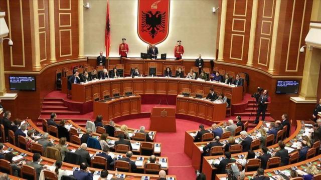البرلمان ألباني