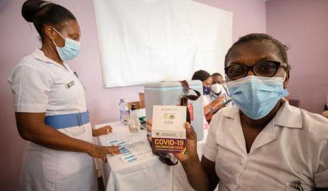 رسمياً.. غانا تبدأ حملة لتطعيم النساء الحوامل ضد كورونا