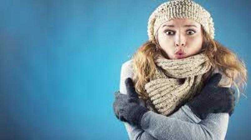 سنة أولي أمومة.. برودة أطراف الطفل تنذر بإصابته بمرض خطير