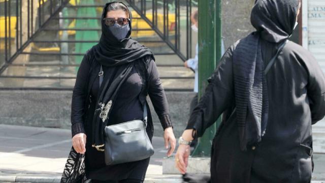 المرأة في إيران