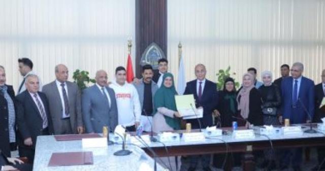 رئيس جامعة الزقازيق