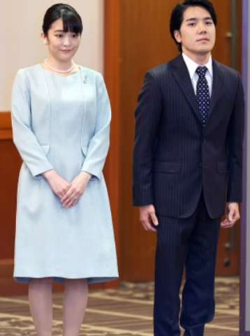 الأميرة اليابانية السابقة ماكو وزوجها