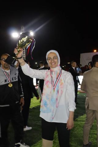 طالبة بجامعة الزقازيق