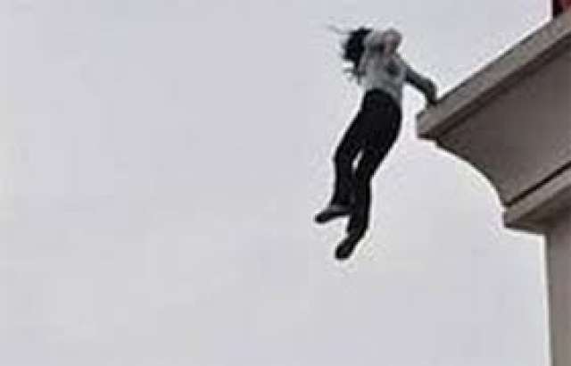 مصرع سيدة أثناء سقوطها  من الطابق الـ ١١  بمدينة نصر 