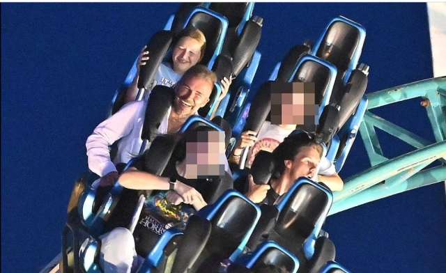 ديفيد بيكهام وأسرته 