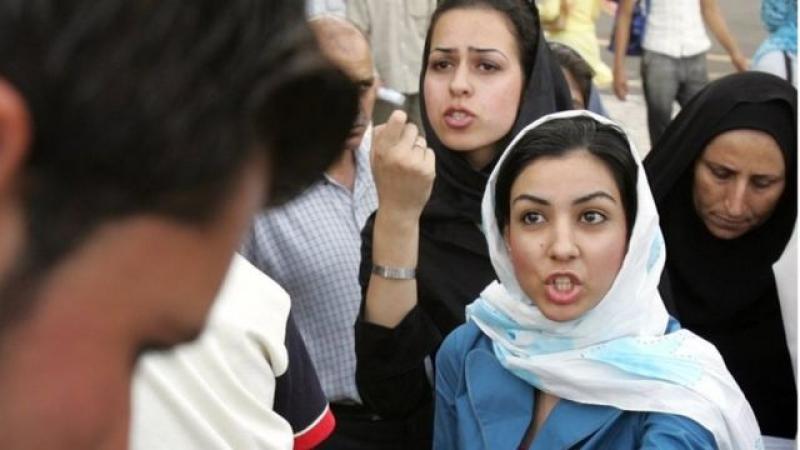 ثورة نساء إيران