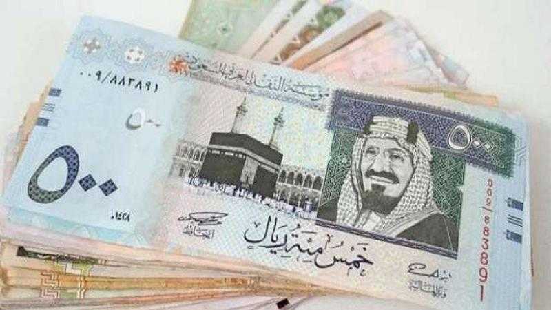 الريال السعودي بـ 5.14 جنيه.. أسعار العملات العربية الإثنين 26 سبتمبر 2022