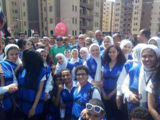 2000 فتاة يشاركون وزير الرياضة ومحافظ القاهرة في الماراثون الرياضي