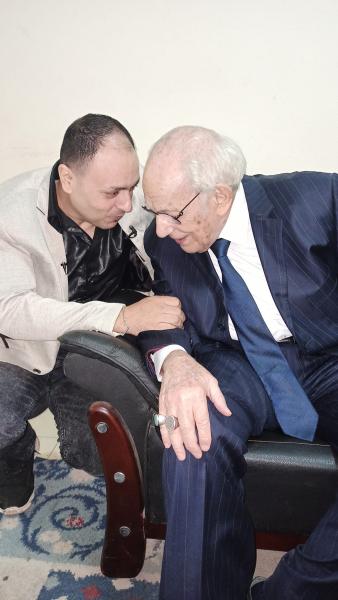 الفنان رشوان توفيق