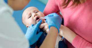 سنة أولى أمومة.. كيف تتصرفين عند تخطي موعد تطعيم طفلك