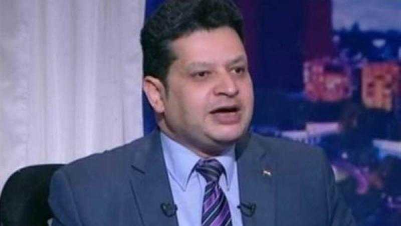د. وائل النحاس يكتب.. الضاحك الباكي.. بريشه محمد الغيطي