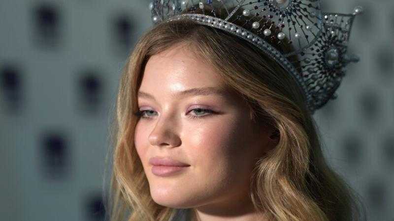 ملكة جمال روسيا تستعد لتمثيل بلادها في مسابقة ”ملكة جمال الكون”