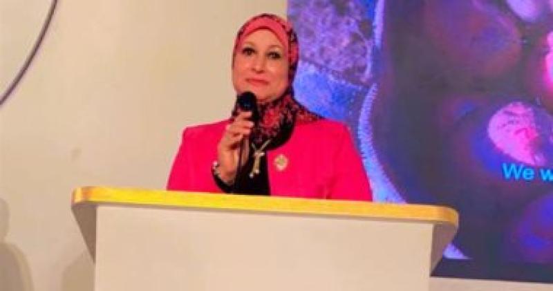 الدكتورة كوثر محمود نقيب التمريض 