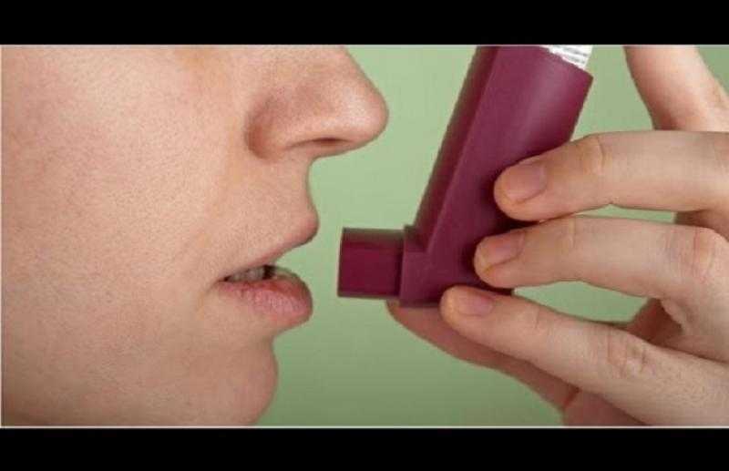 حكم استعمال بخاخة الربو في الصيام هل تفطر أم لا؟.. «الإفتاء» تجيب