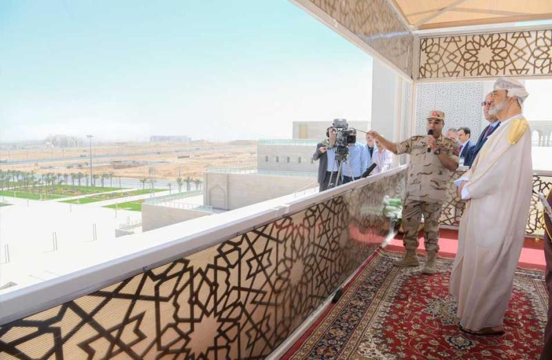 سلطان عمان بالعاصمة الإدارية