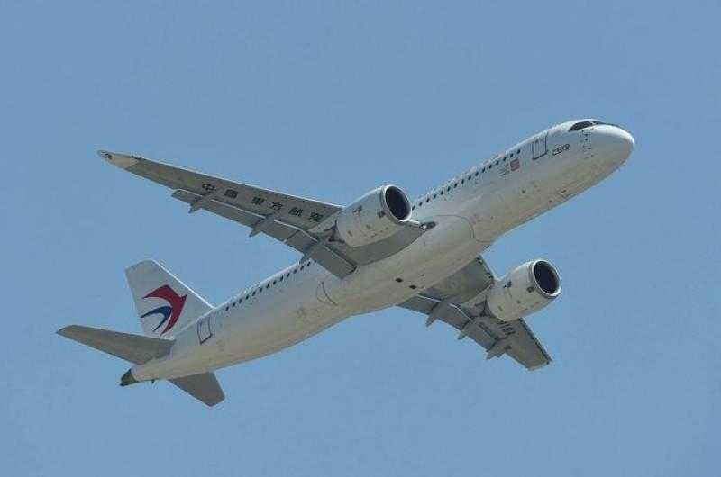 نقلة جديدة.. إقلاع أول طائرة ركاب صينية الصنع