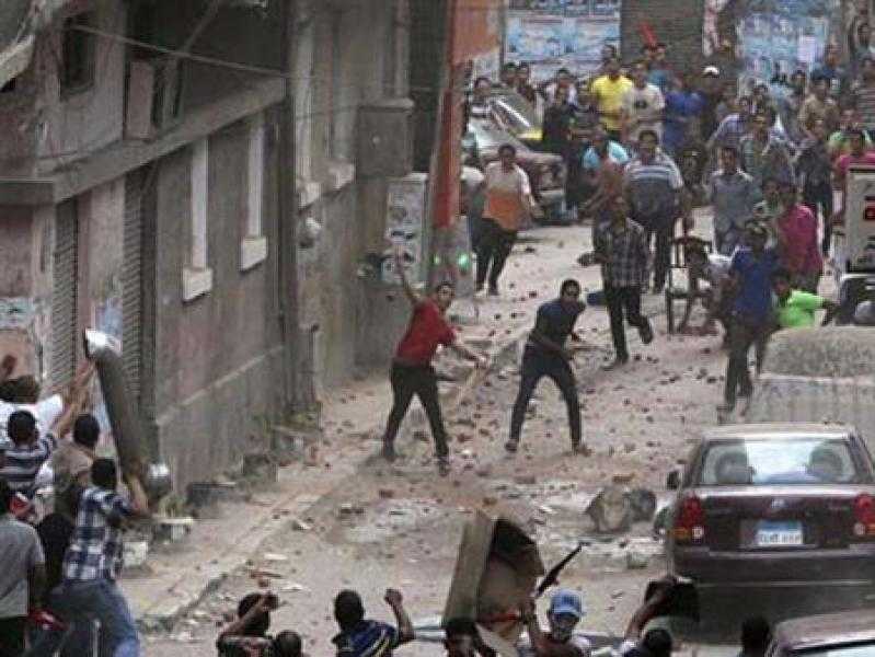 ”يعملها الصغار ويقع فيها الكبار” .. إصابة 8 أشخاص في مشاجرة بسبب الأطفال بالسلام