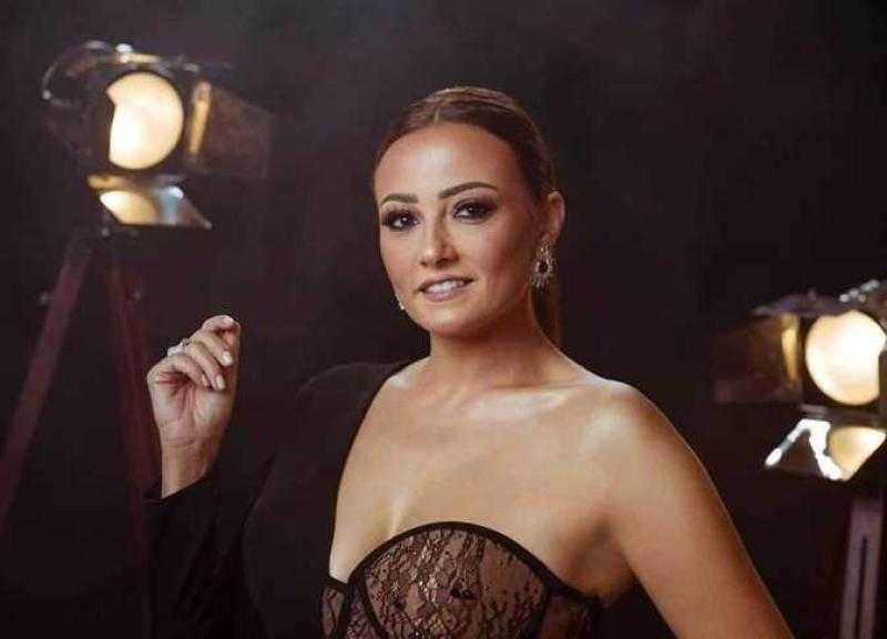 أول تعليق من بشرى لـ ”أنا حوا“ بعد طلاقها: لا أقبل التدخل
