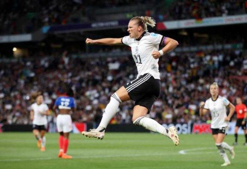 استبعاد 3 لاعبات من قائمة منتخب ألمانيا لمونديال السيدات 2023.. لسبب صادم