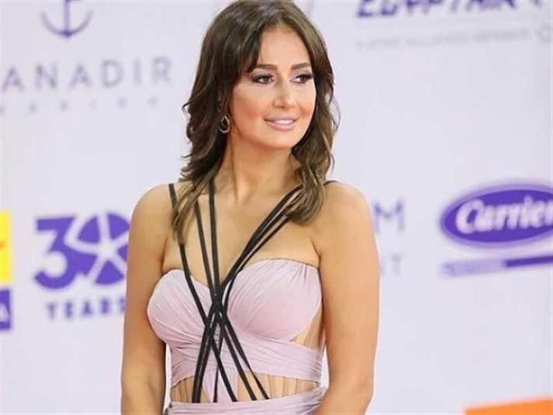 أول تعليق من حلا شيحة على تصريحات نقيب المهن التمثيلية