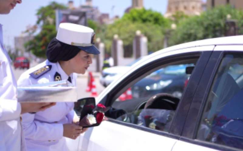 الشرطة النسائية