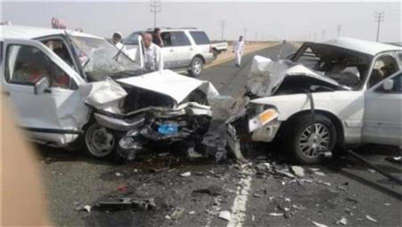 حادث تصادم سيارتين