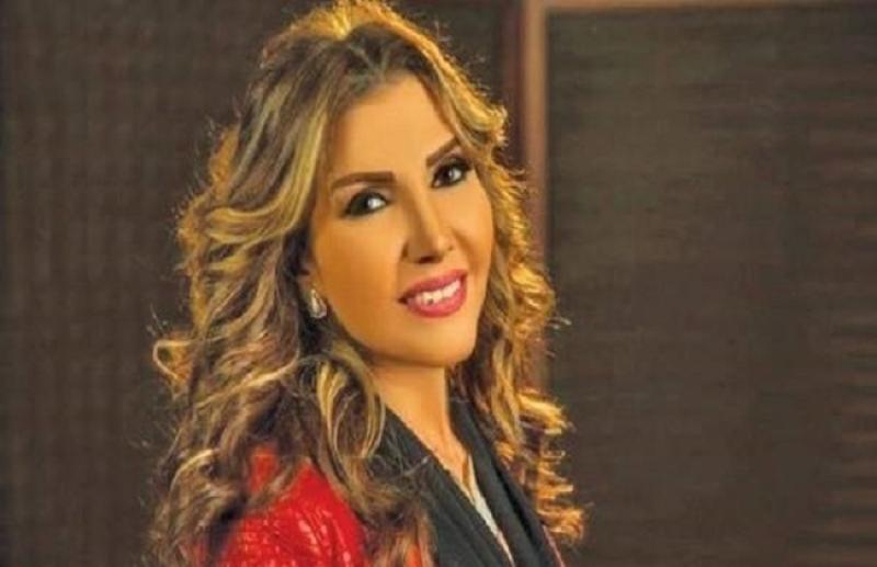 نادية مصطفى