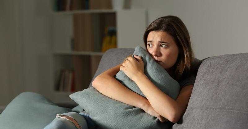 سيدة تستغيث.. عندي وسواس الخوف من ربنا.. أمين الفتوى يُجيب