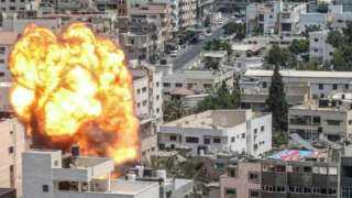 جريمة جديدة.. استشهاد 42 فلسطينيا فى غارات إسرائلية على غزة