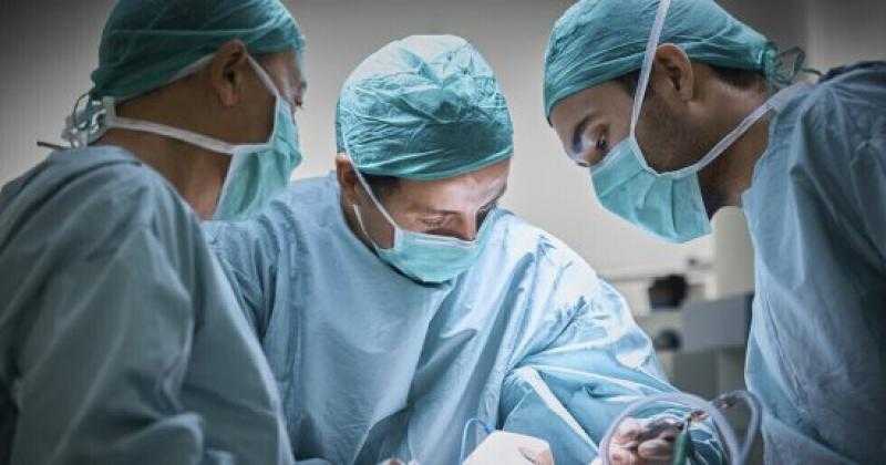 معجزة طبية.. استئصال 14 ورمًا ليفيًا لمريضة بمستشفى الولادة والأطفال