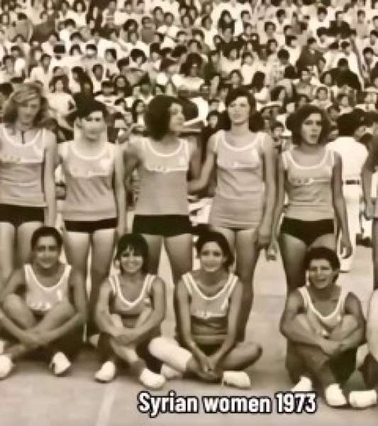 فتيات الأمس واليوم في البلدان العربية والإسلامية