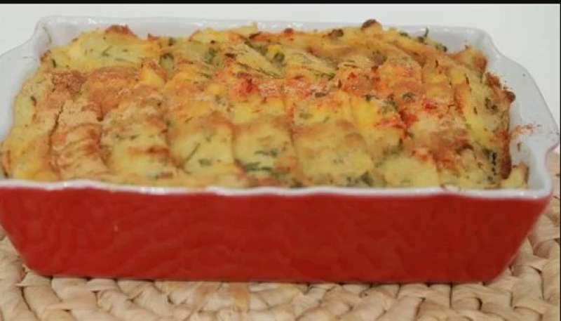 طاجن بطاطس بوريه