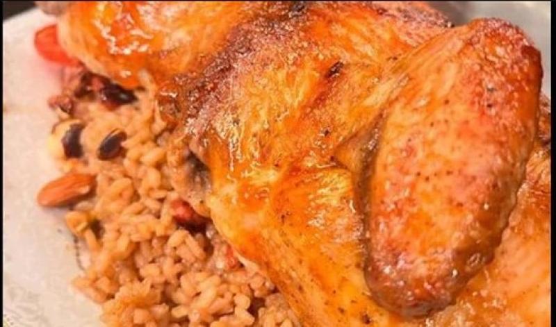 طريقة سهلة وبسيطة لعمل دجاج رول بالأرز البني من «أنا حوا»