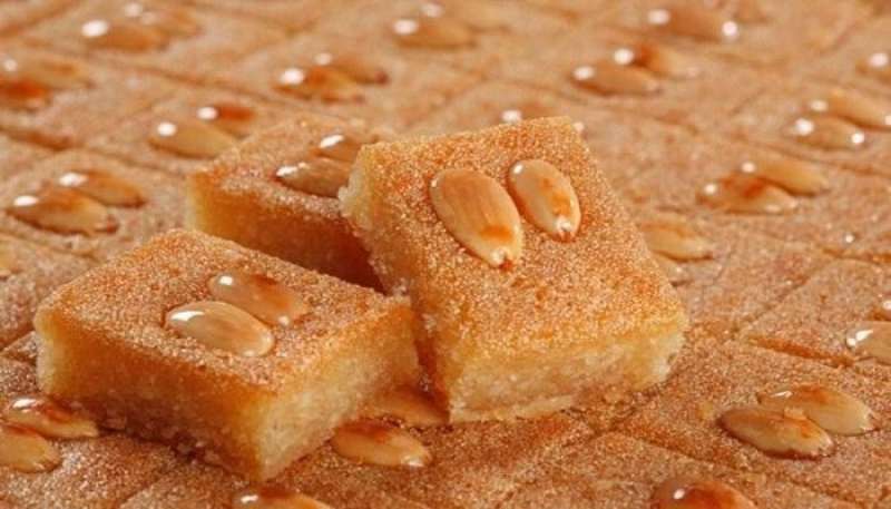 البسبوسة بالسميد والزبادي