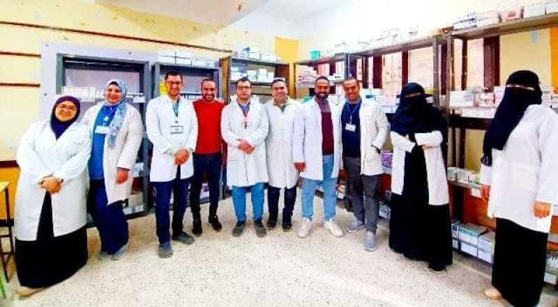 حياه كريمة بالشرقية.. الكشف وصرف العلاج بالمجان لـ1451 سيدة بقرية العزازى