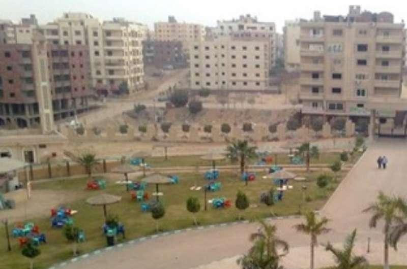انتشار روائح غريبة في الجو بمنطقة حدائق الأهرام.. والبيئة تعلق