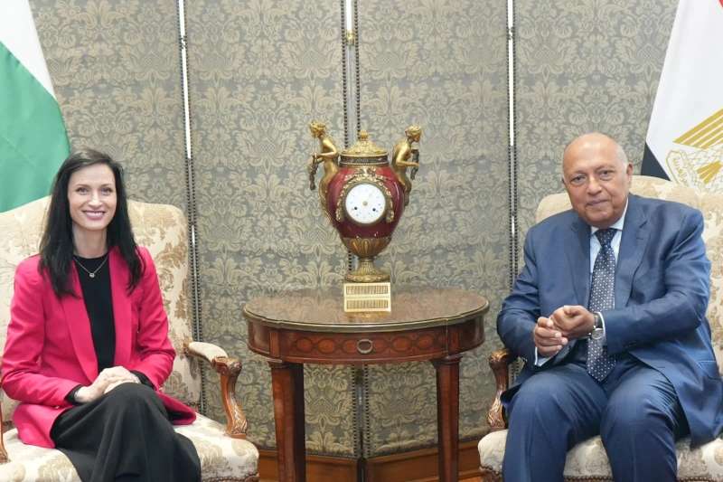 ماريا جابرييل وسامح شكري
