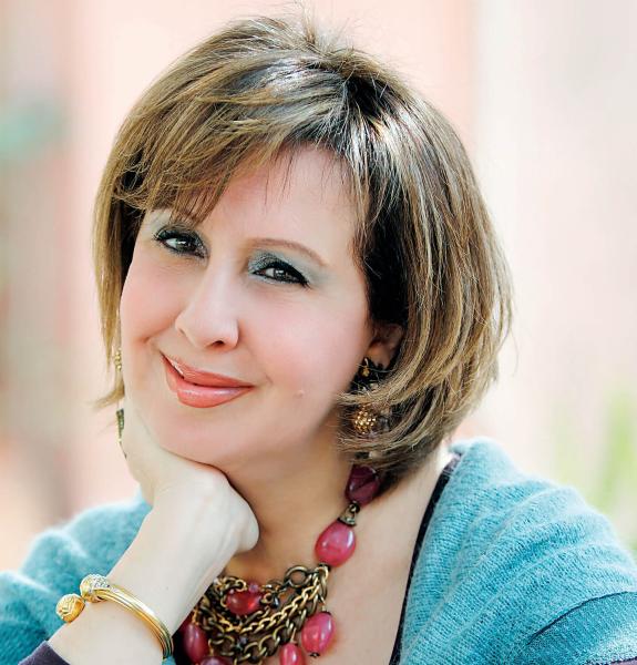 سيلڤيا النقادى