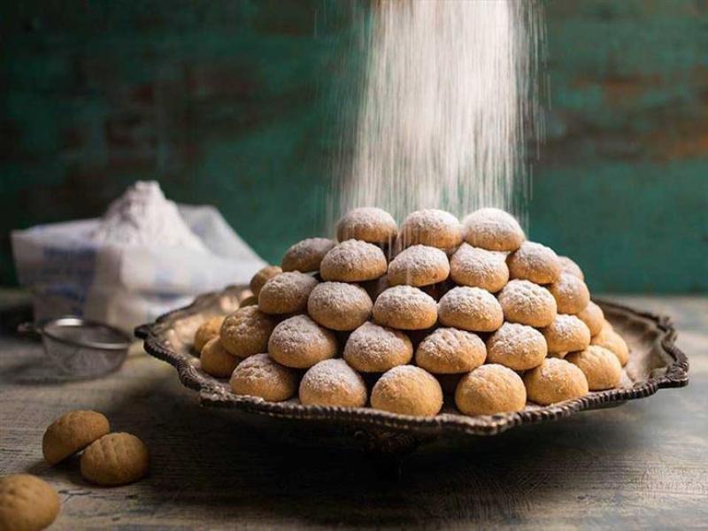 كعك أم كحك؟ اعرف الصحيح فى اللغة العربية وأصل الكلمة