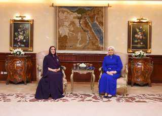 قرينة الرئيس السيسي: سعيدة بلقاء ضيفة مصر العزيزة سيدة عمان الأولى