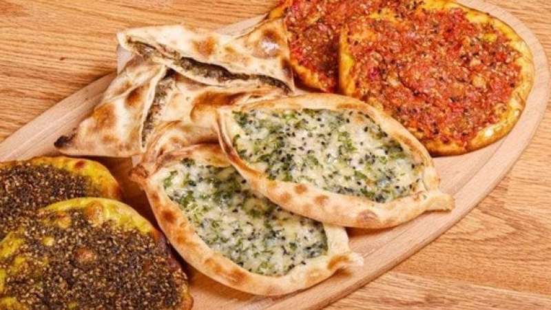 المناقيش السوري بالزعتر