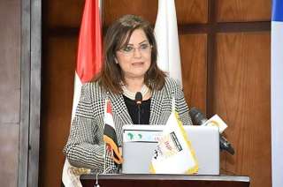 وزيرة التخطيط تفتتح مؤتمر الرصد السنوي للمرأة للمصرية فى مجالس الإدارة