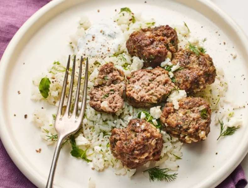 كرات اللحم بالشبت