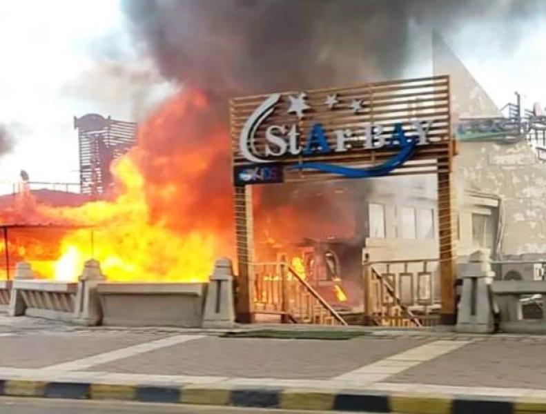 السيطرة على حريق بمطعمين بمنطقة جليم في الإسكندرية