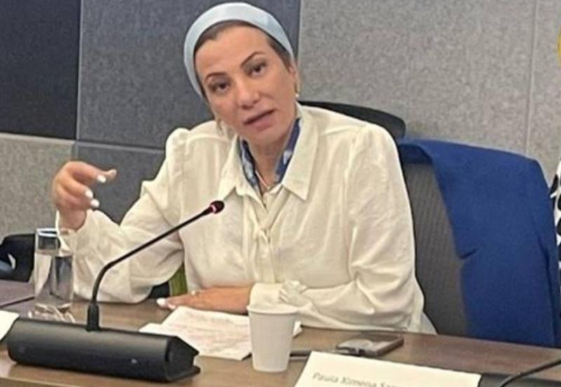 وزيرة البيئة