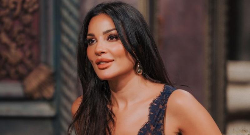 الفنانة نادين نجيم