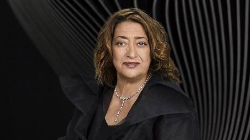 زها حديد.. ملكة المنحنيات التي أعادت تشكيل خط أفق المدن العالمية